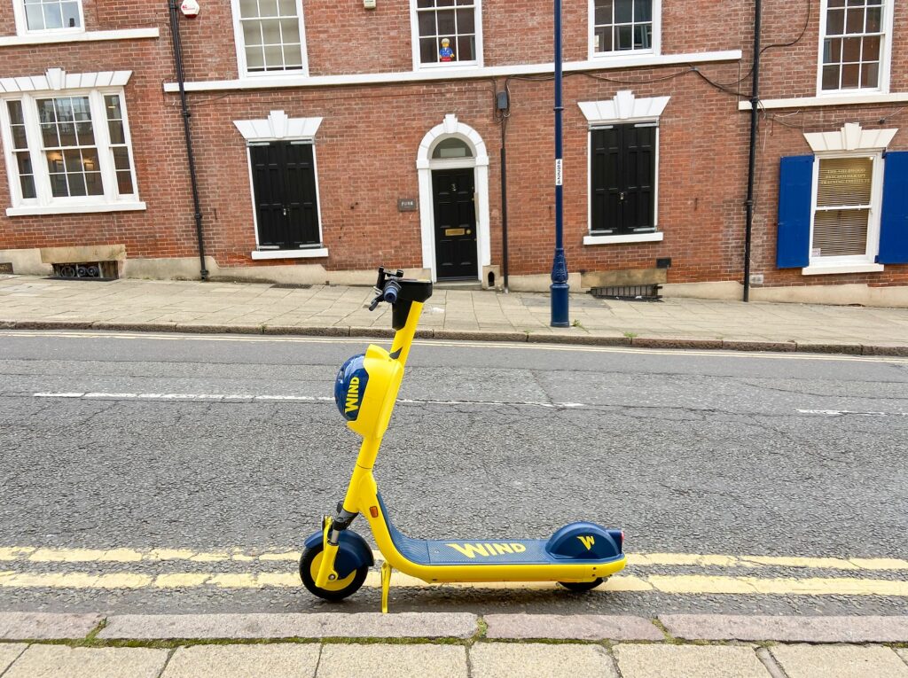 Wind e-scooter